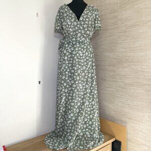 Women's 1X Urban Girl Olive Green & White Floral Short Sleeve Maxi Dress